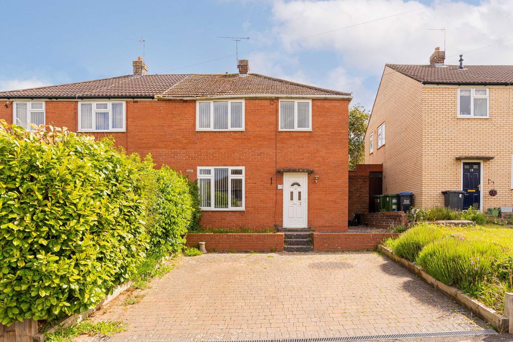 Property photo 1 of 22