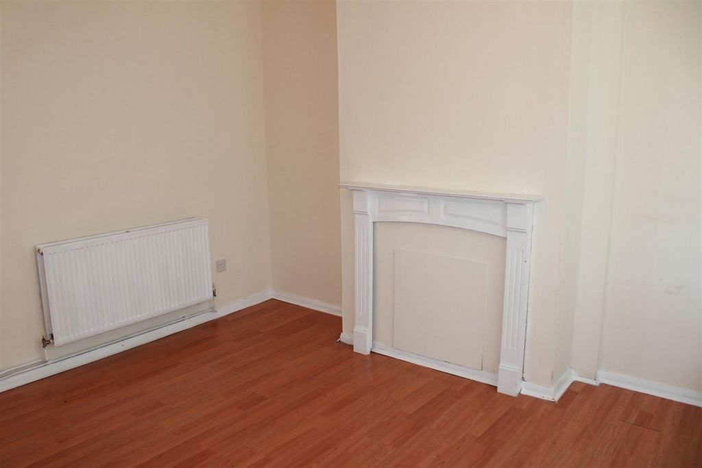 Property photo 2 of 11 Img_7746.Jpg