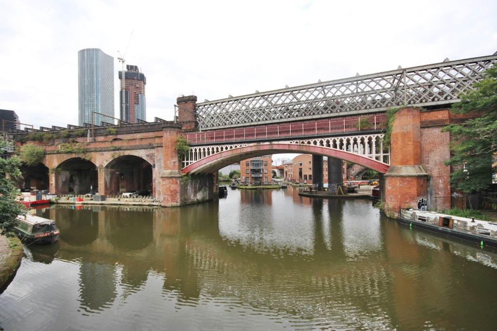 Property photo 2 of 8