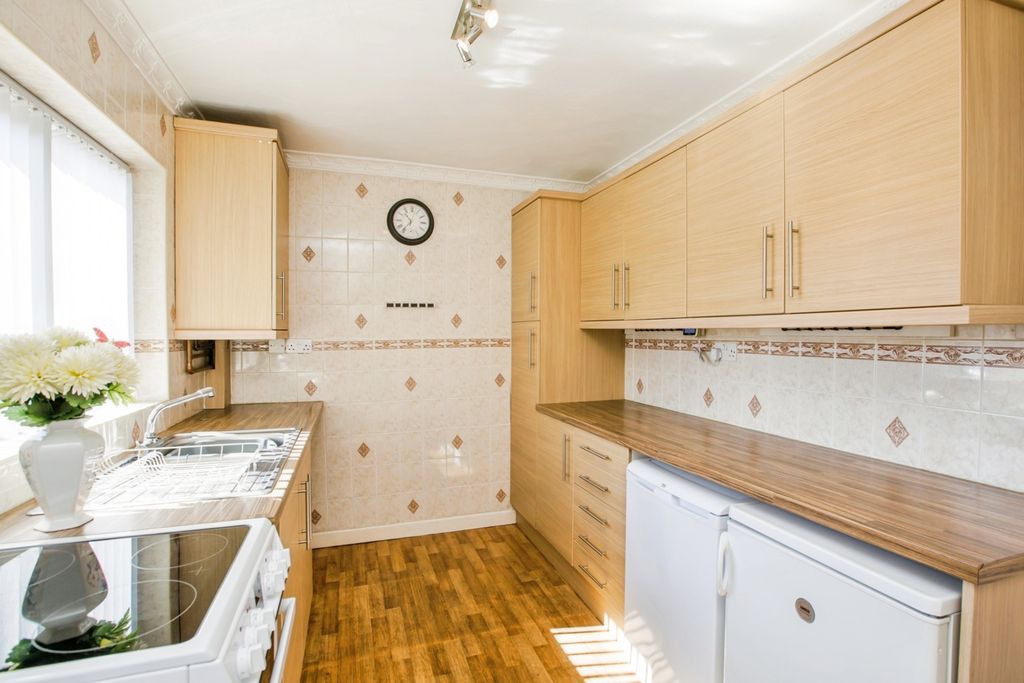 Property photo 3 of 20 Pbox-Img.Jpg