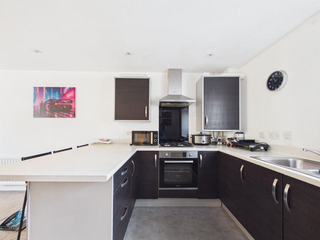 Property photo 3 of 16 Cam01576G0-Pr0399-Still012.Jpg