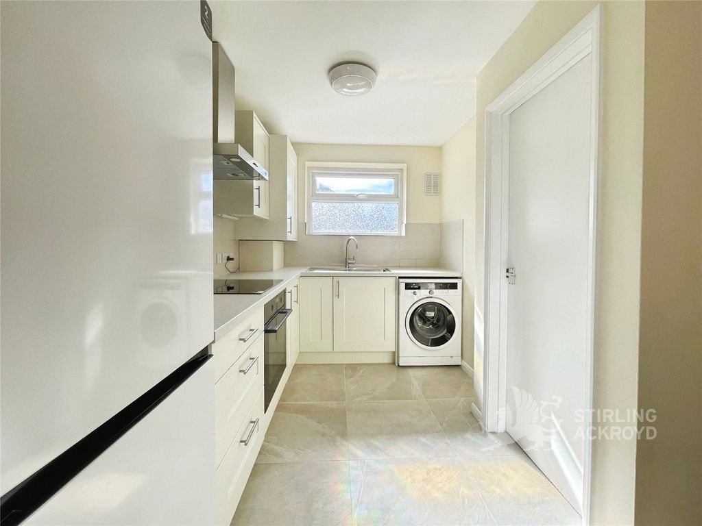 Property photo 1 of 12 Kitchen