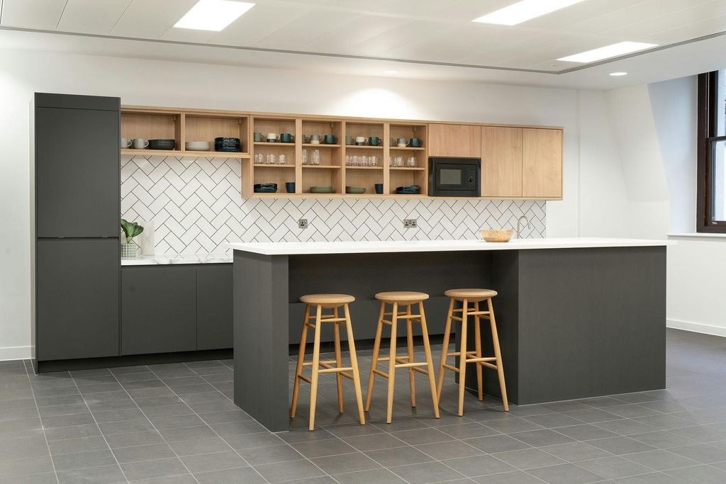 Property photo 3 of 7 092404Dixonhouseais2.Jpg