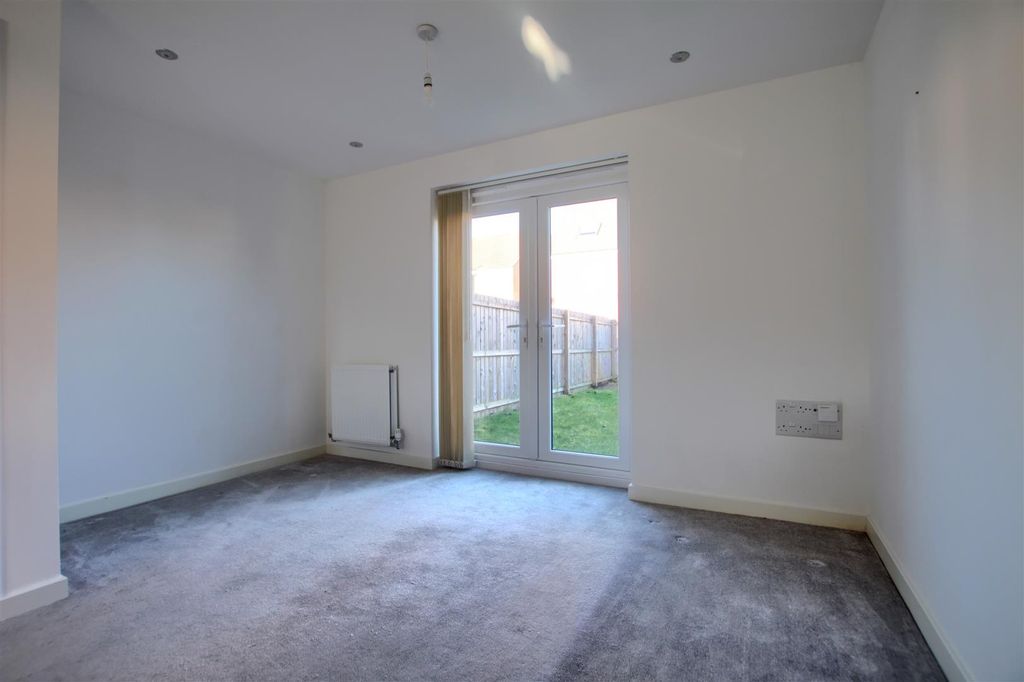 Property photo 3 of 7 Vc3.Jpg