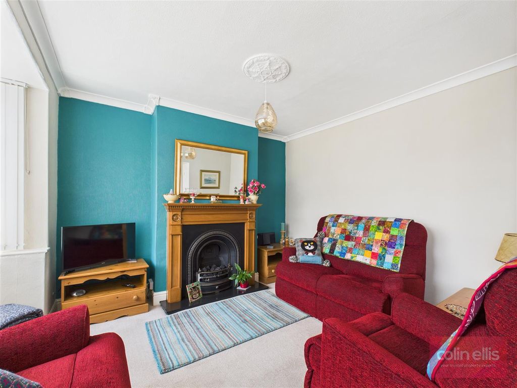 Property photo 3 of 17 Cam05075G0-Pr0182-Still009.Jpg