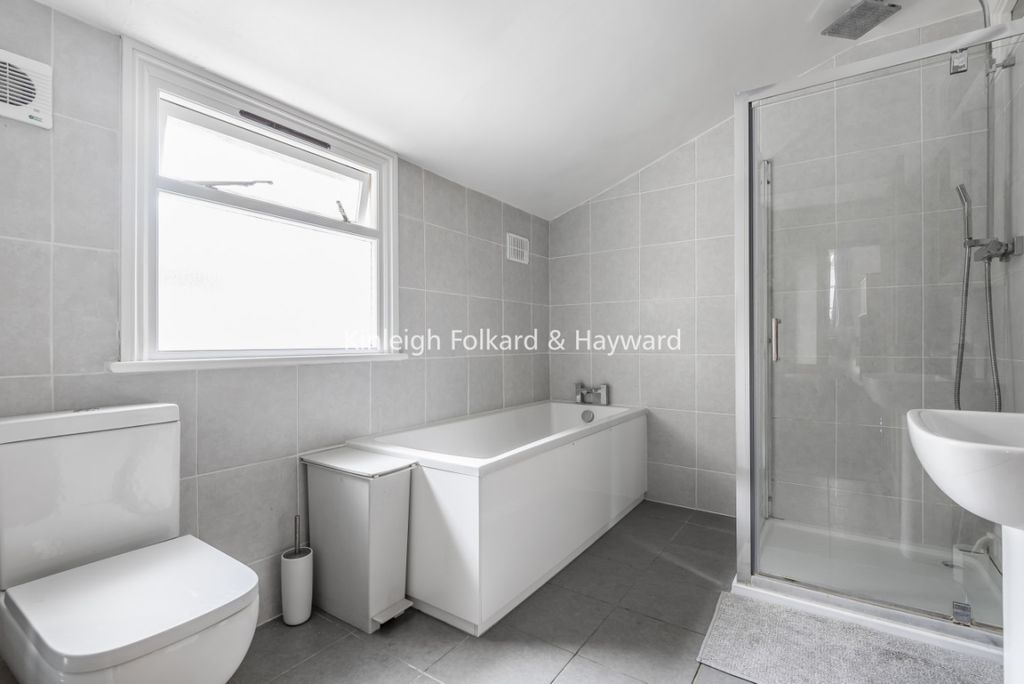 Property photo 2 of 16 160939F2-0F10-426B-B