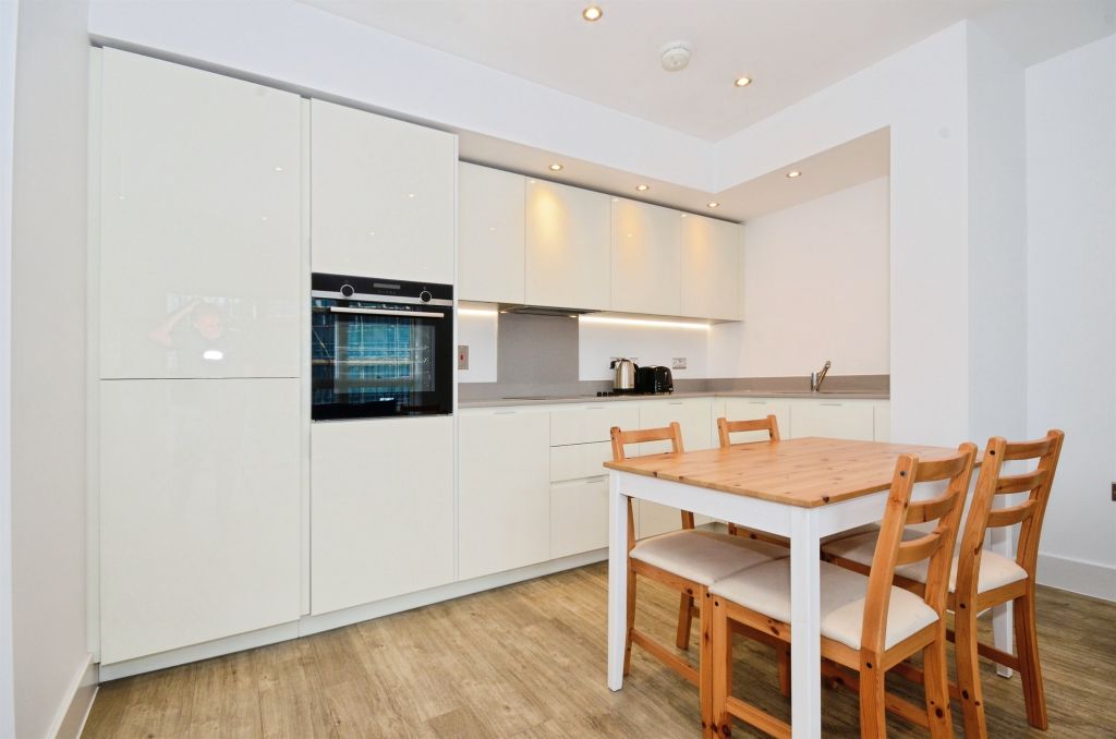 Property photo 2 of 15 Image