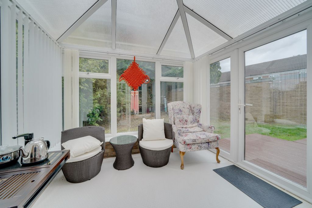 Property photo 3 of 16 4322524