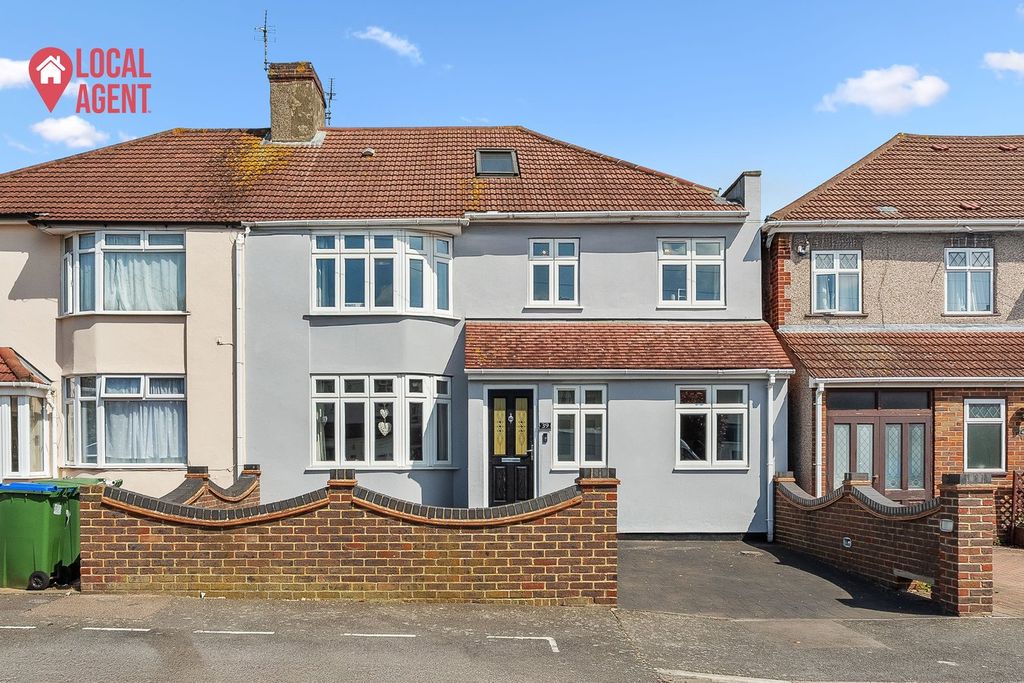 Property photo 1 of 23
