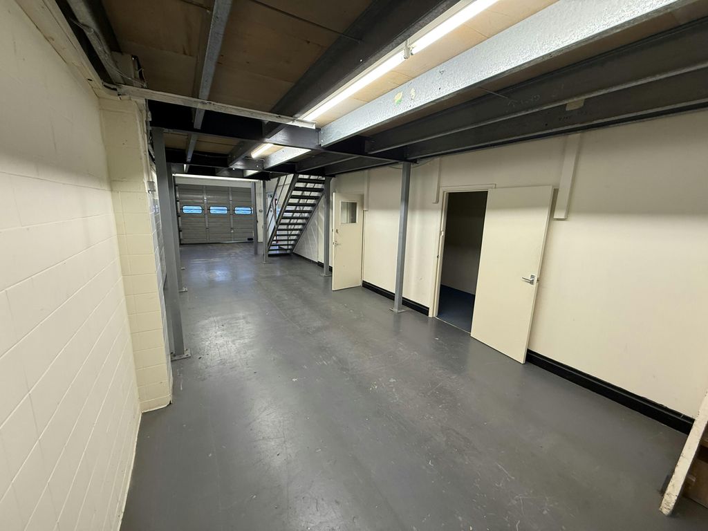 Property photo 3 of 6 Img_1484.Jpeg