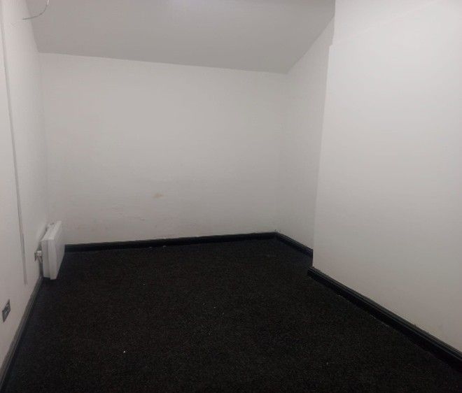 Property photo 2 of 3