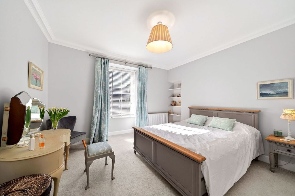 Property photo 3 of 52 Bedroom One