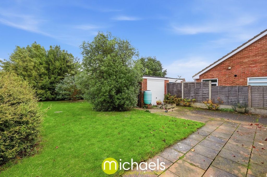 Property photo 2 of 17