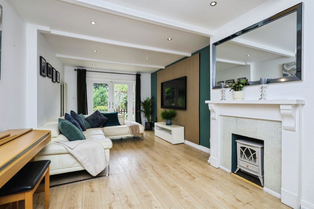 Property photo 2 of 24