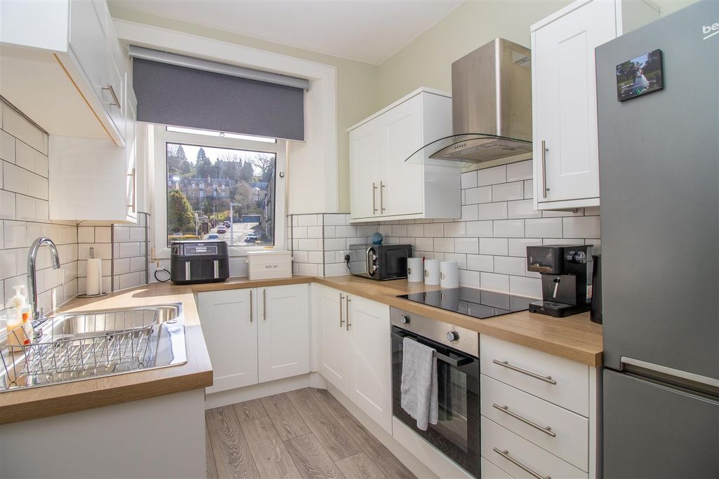 Property photo 3 of 30 Img_2120.Jpg