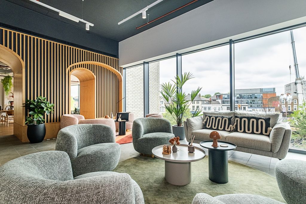 Property photo 1 of 20 One-Maidenhead-Co...