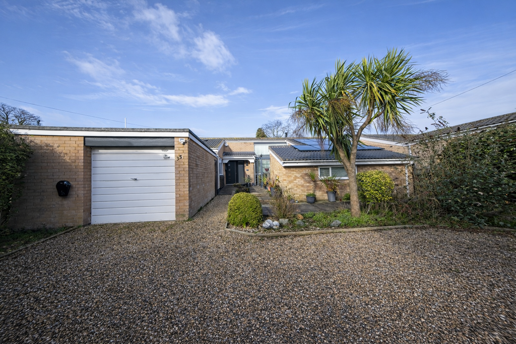 Property photo 1 of 21