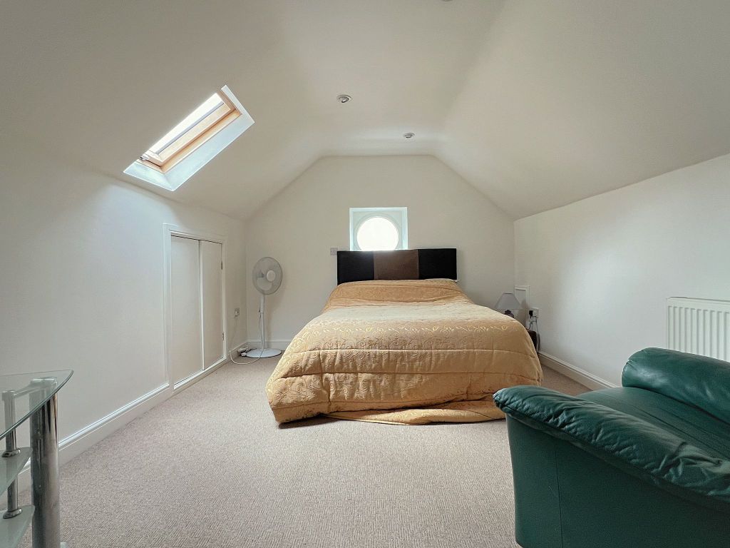 Additional image 23 of 4 bed detached house for saleWindhill Old Road, Bradford BD10