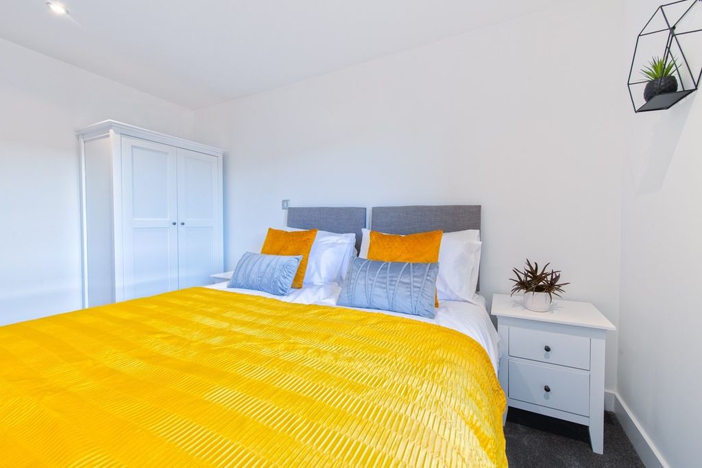 Property photo 3 of 4 Gallery