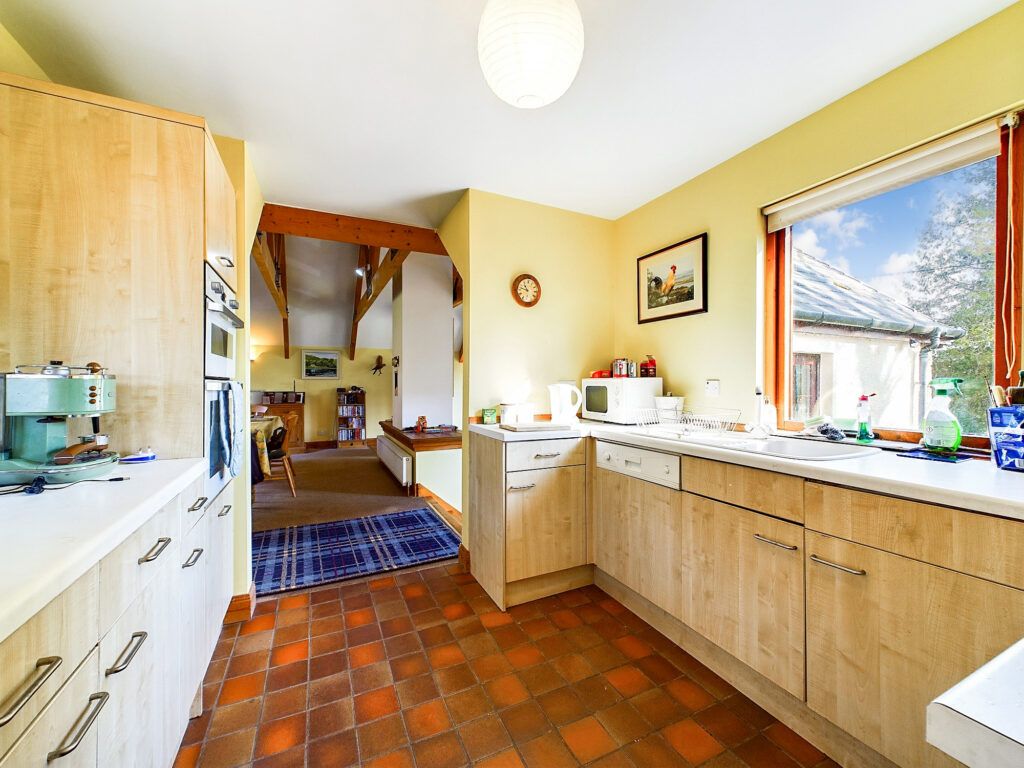 Property photo 3 of 30