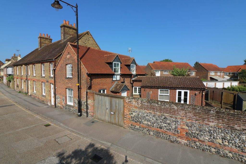 Property photo 1 of 14 4277360