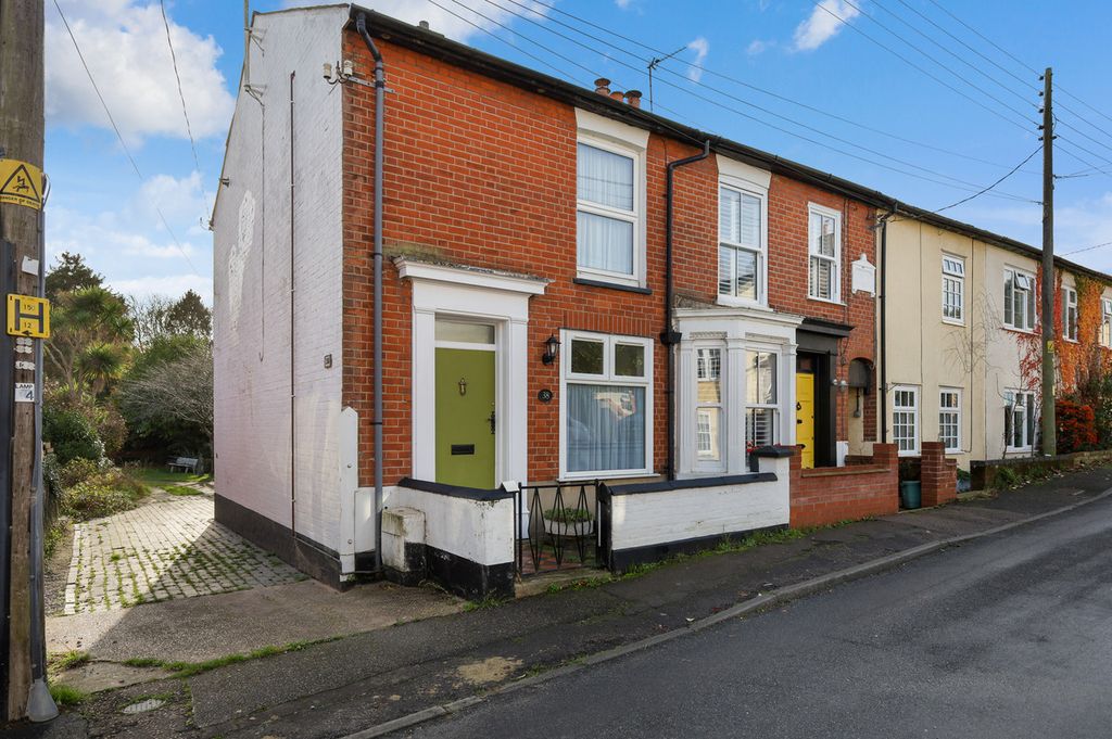 Property photo 1 of 25