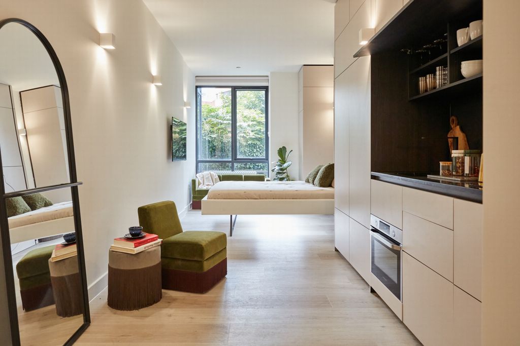 Property photo 1 of 11 Photo 3