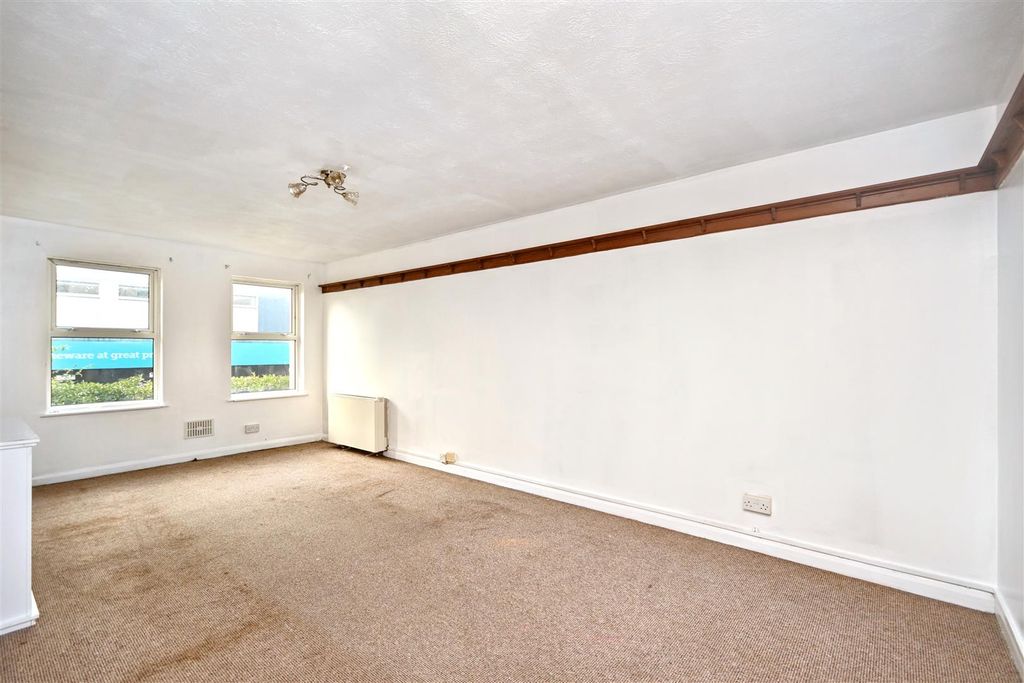 Property photo 2 of 10 Dsc_2628.Jpg