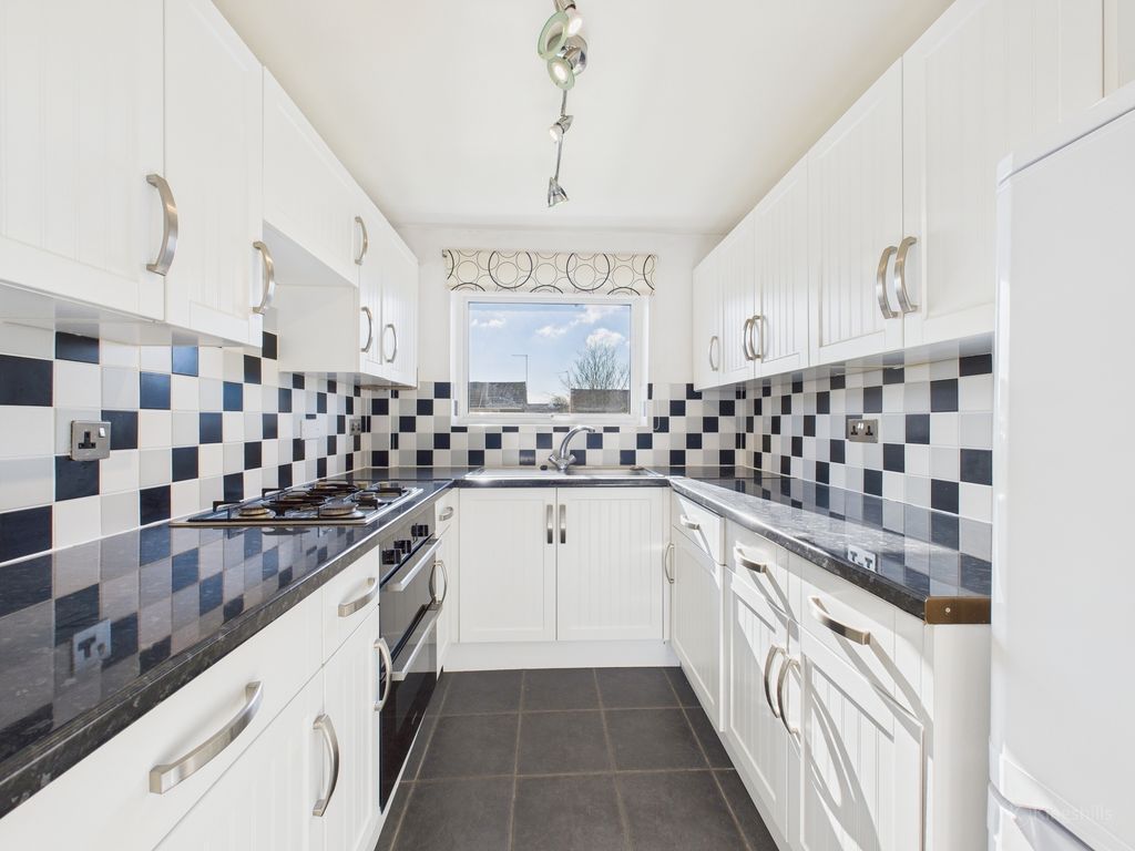 Property photo 2 of 9 Cam02119G0-Pr0349-Still002