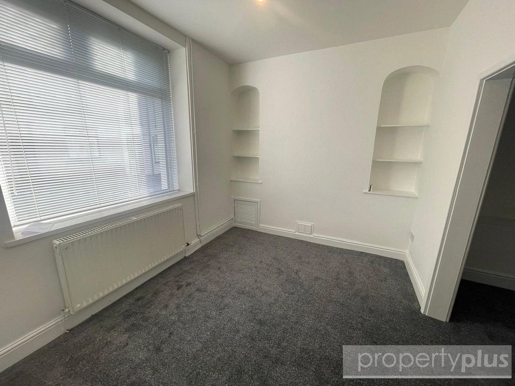 Property photo 2 of 9 Picture No. 01