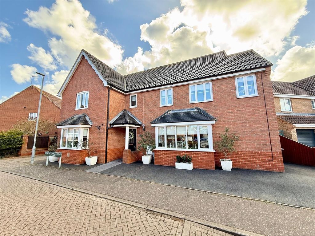 Property photo 1 of 28 Front View