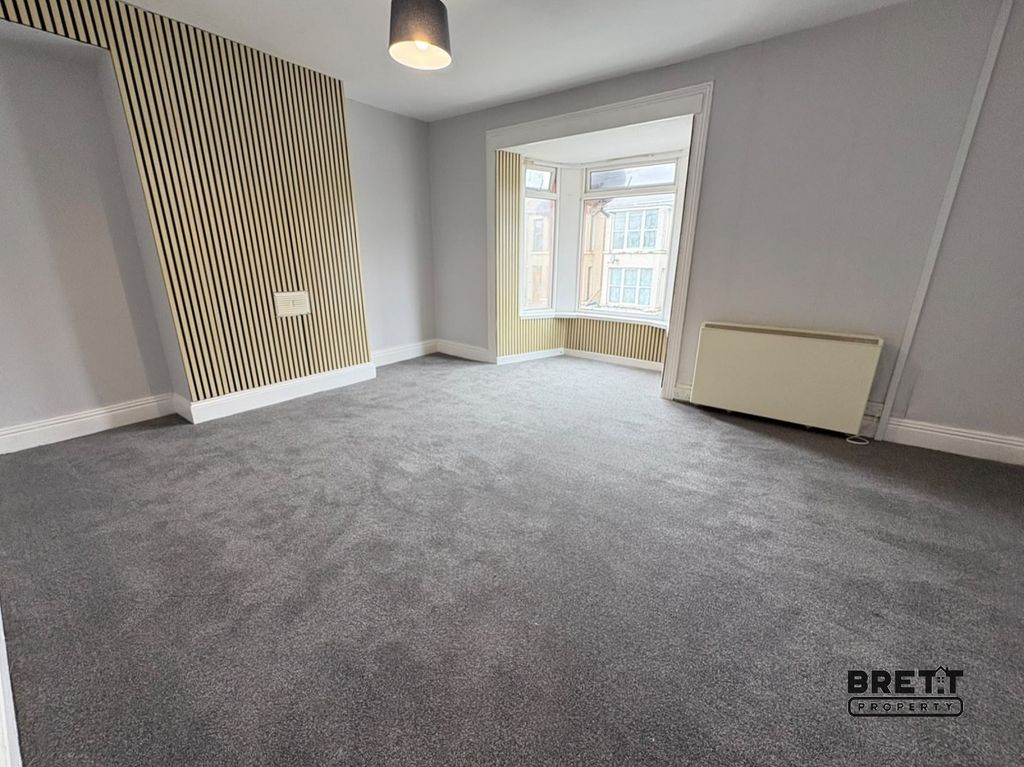 Property photo 1 of 5 Main Image
