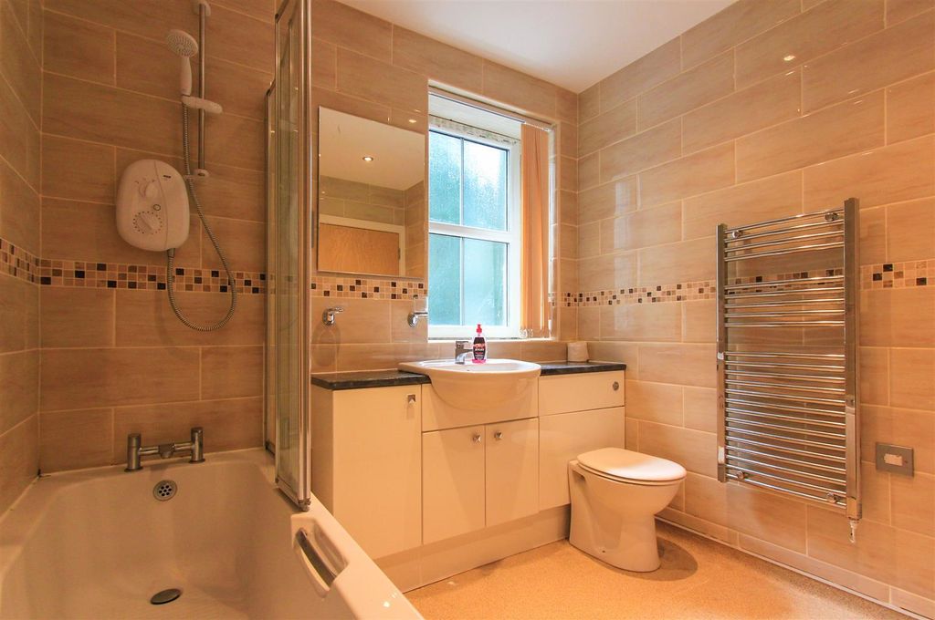 Property photo 3 of 12 Rich 3.Jpg