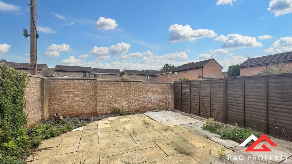 Property photo 2 of 9 Private Paved Rear Garden With A Spacious Patio Ar...