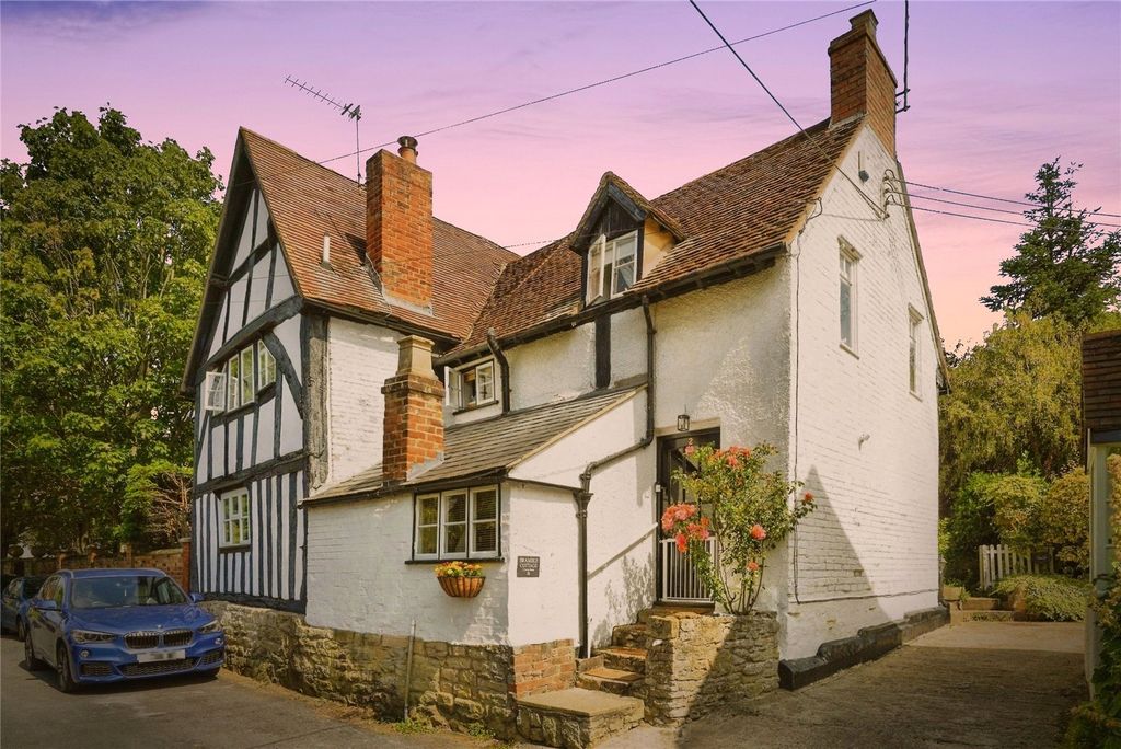 Property photo 1 of 18 Front