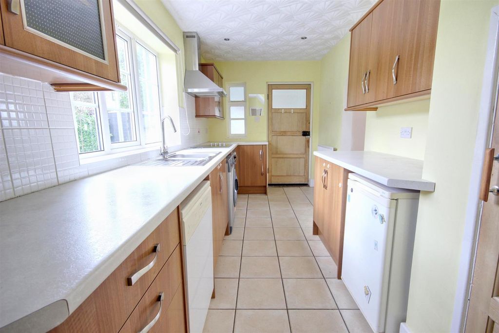 Property photo 1 of 12 Img_0031-Img_0033_Lzn.Jpg