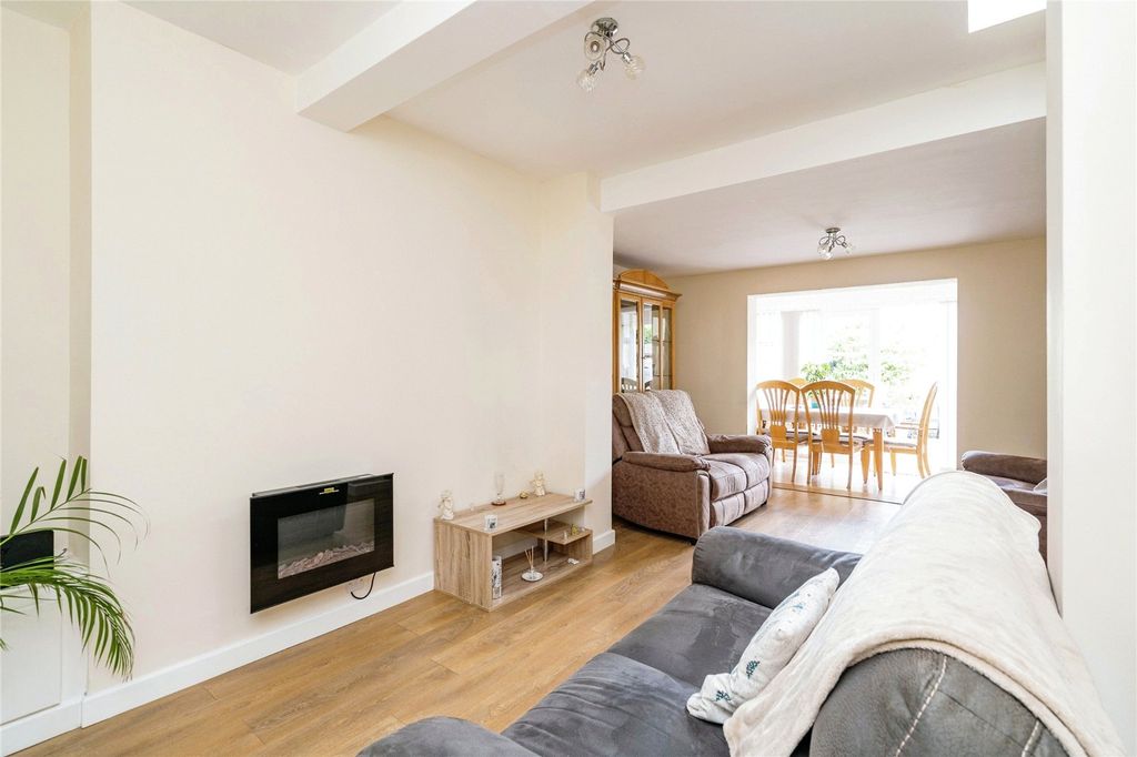 Property photo 3 of 15 Photography
