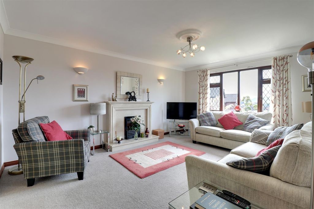 Additional image 12 of 4 bed detached house for sale8 Newtown Park, Newtownards BT23