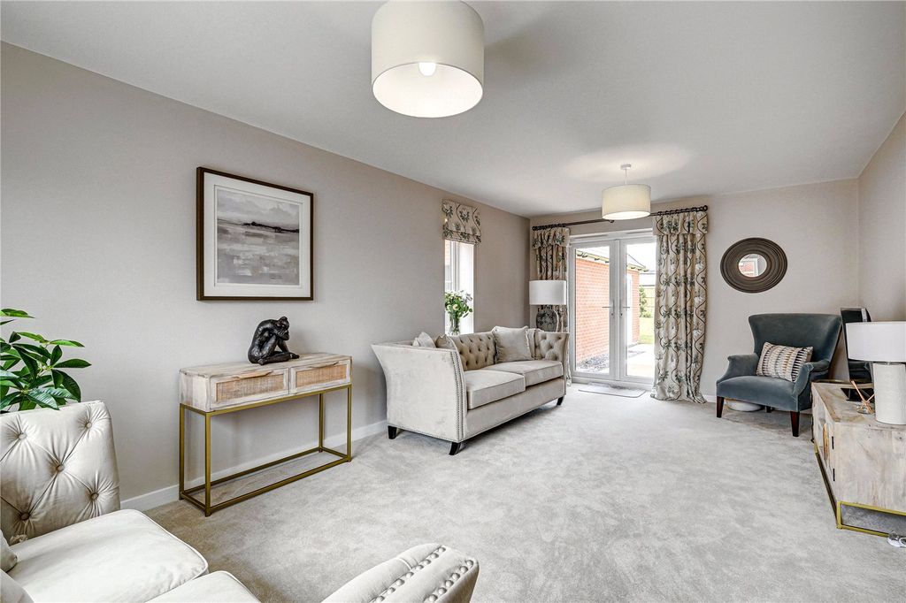 Property photo 3 of 17 Picture No. 07