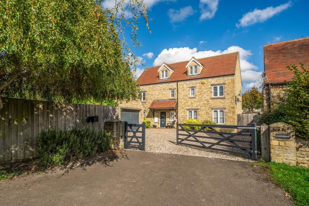 Property photo 3 of 31 External View