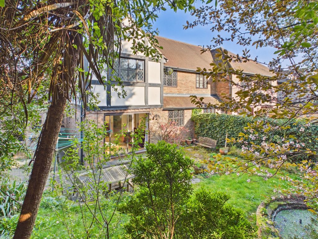 Property photo 2 of 13 Rear