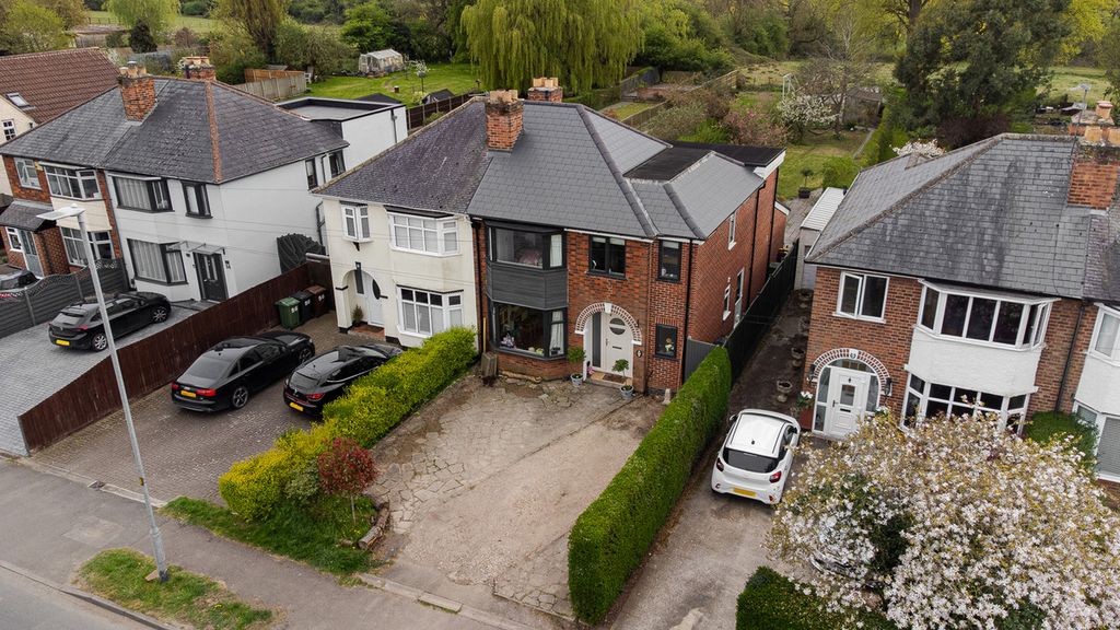 Property photo 2 of 26
