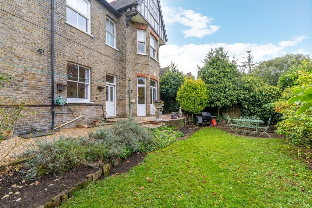 Property photo 2 of 16 Picture No. 04