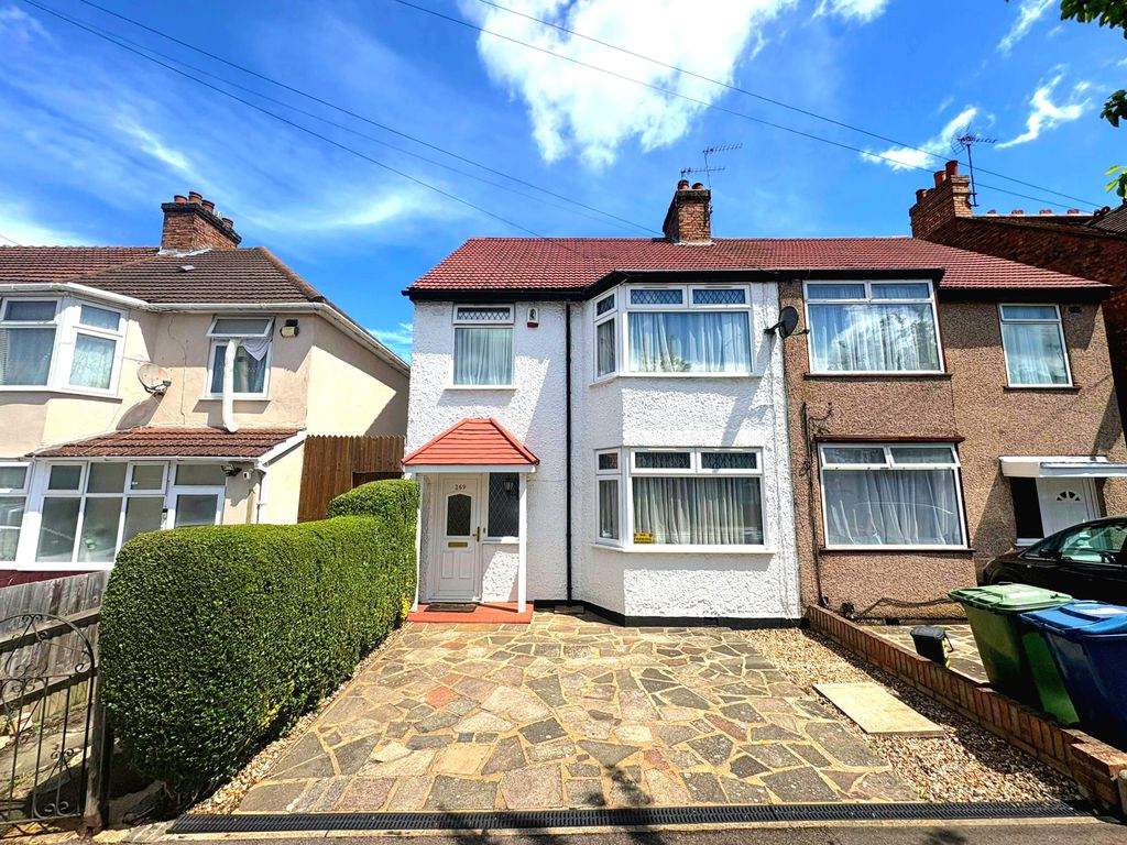 Property photo 1 of 15 14