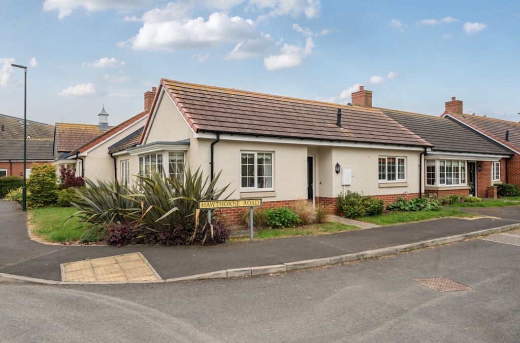 Property photo 1 of 10 1293480-9-6825Ea9Eb3ce5-Arw-1