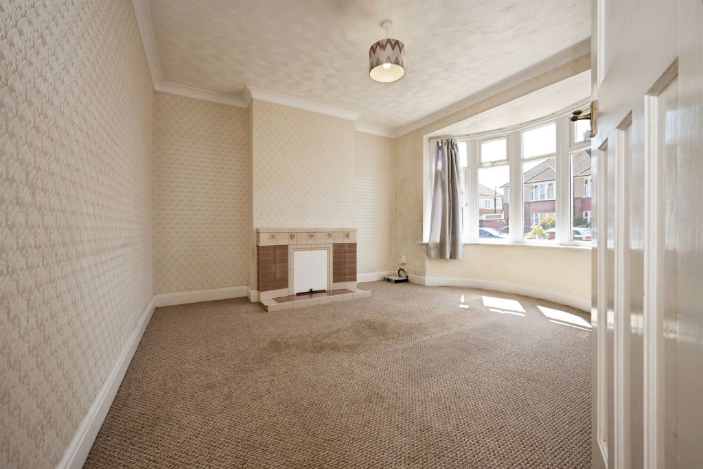 Property photo 3 of 20