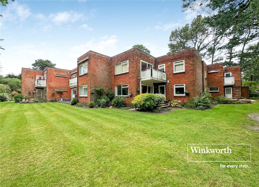 Property photo 1 of 14 Picture No. 08