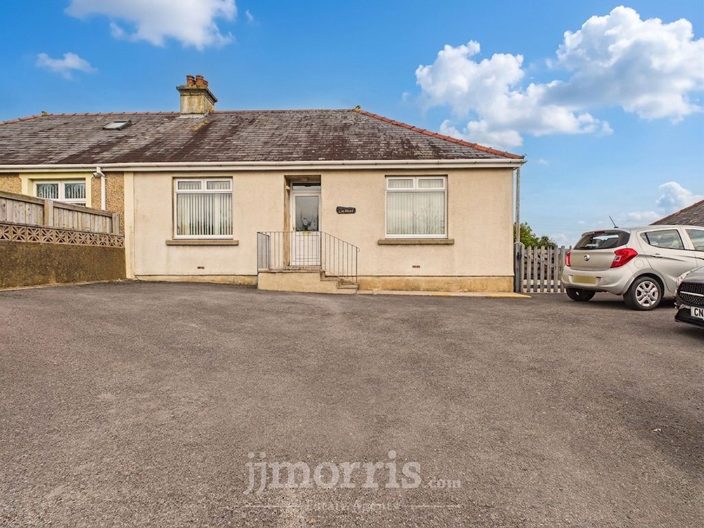 Property photo 1 of 27