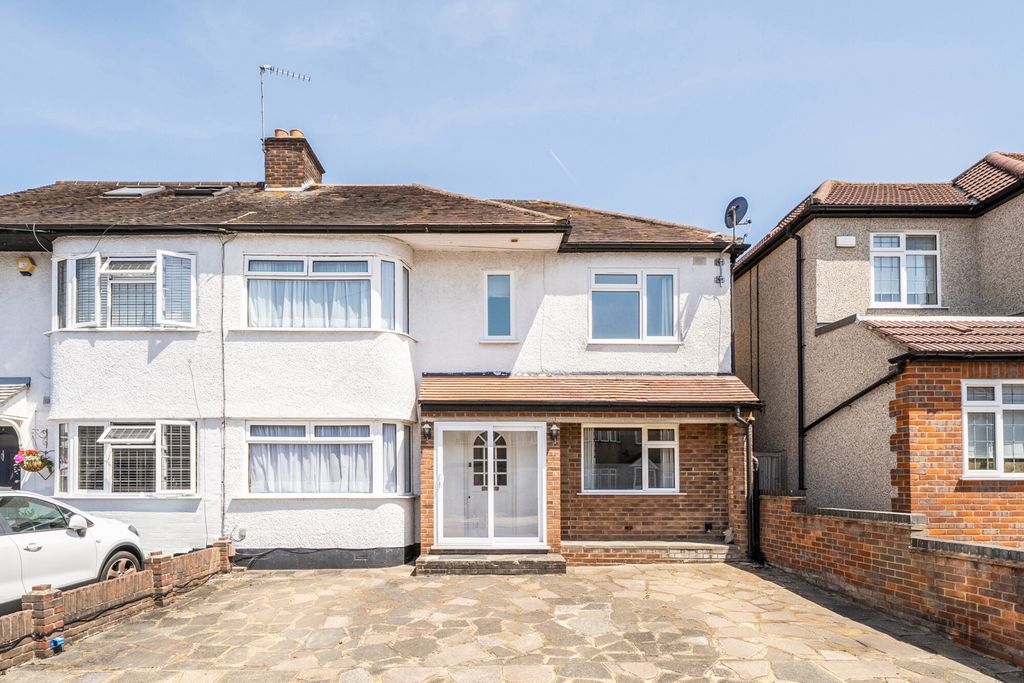 Property photo 1 of 19 1-6A39Ae4Aa8F05-1...
