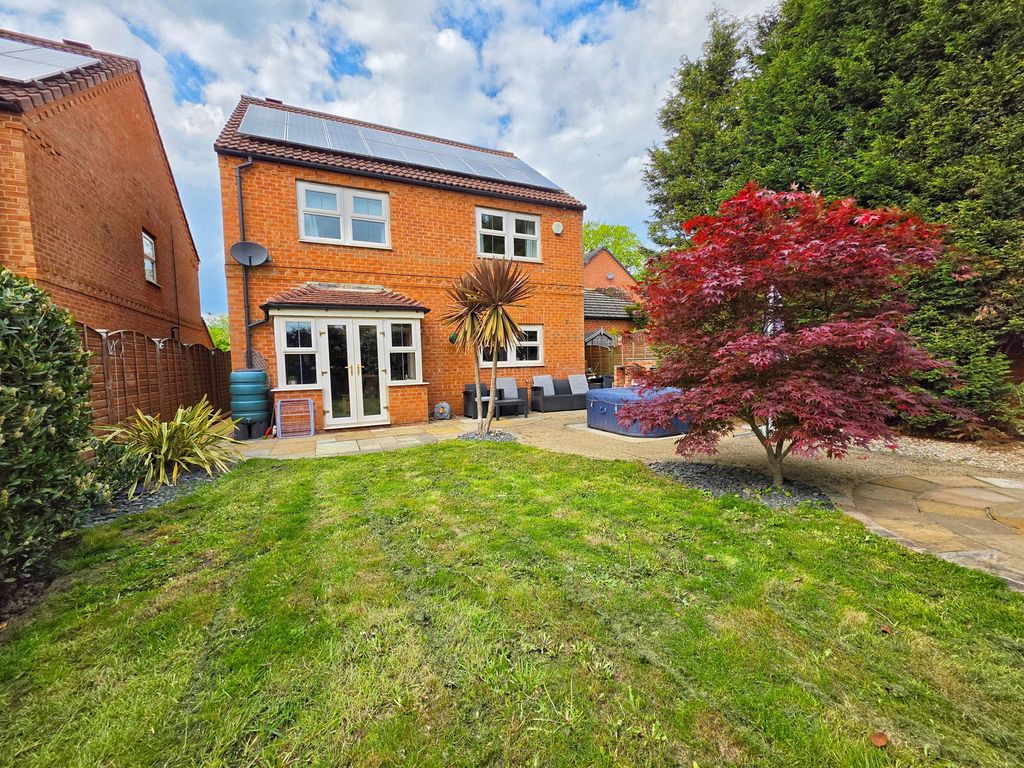 Property photo 2 of 24